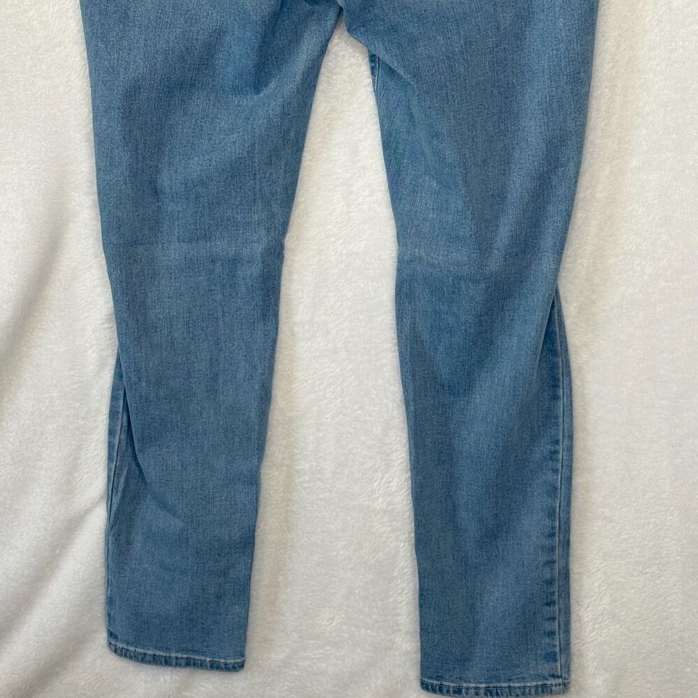 Old Navy The Rock Star Jeans Sz 14 Women's Light‎ Wash Low Rise Denim Distressed - Picture 9 of 16